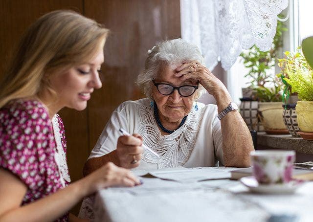 Come costruire una storia Montessori per la terza età
