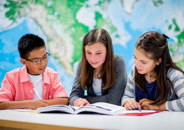 Sorpresa: la “nuova” Geografia riscopre il valore delle Relazioni