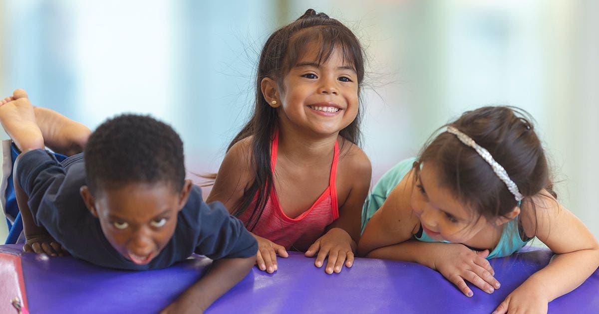 Il valore del corpo e del gioco nel contesto educativo del nido d’infanzia